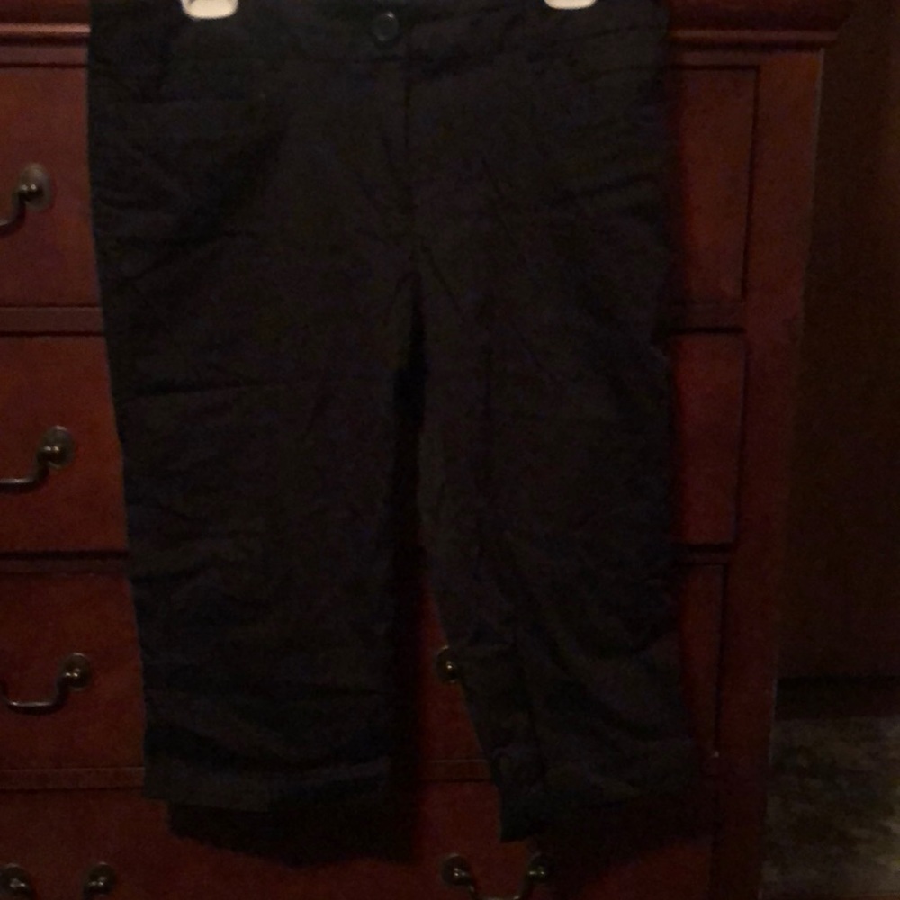 Brand New Black Capris w/pockets